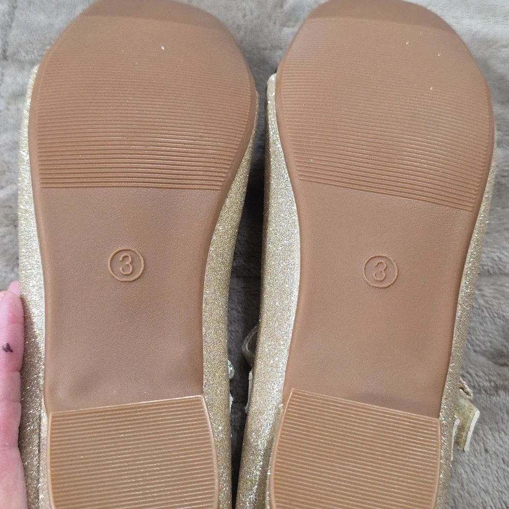 NWOT Eithy Girls Christmas Shoes Sparkly Gold/Black Low Heel Strap Fancy Sz 3